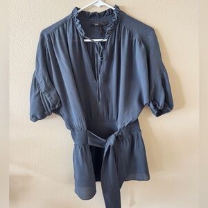 BCBG MaxArzia Silk Boho Peasant Belted Blouse Smoke few sz medium